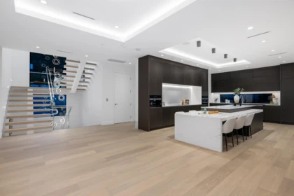 Kitchen Photo of 449 Hillcrest Street, West Vancouver, BC