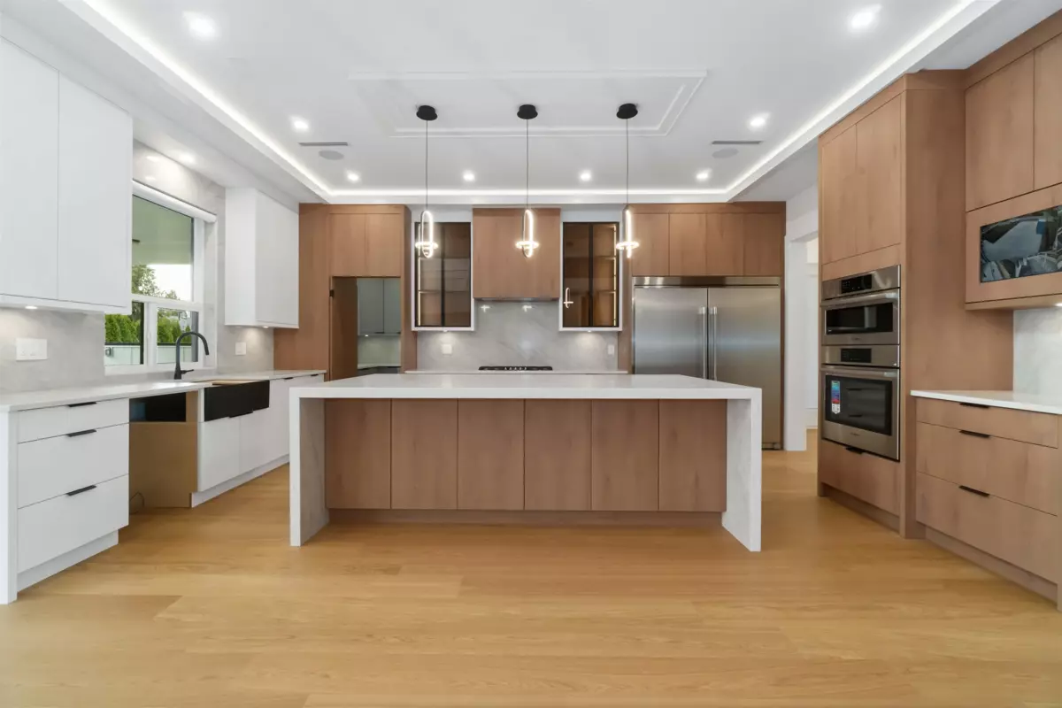 Dining Area Photo of 827 Atkins Street, Coquitlam, BC