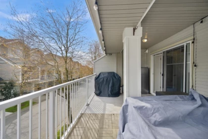 Mudroom Photo of 8 6568 193b Street, Surrey, BC
