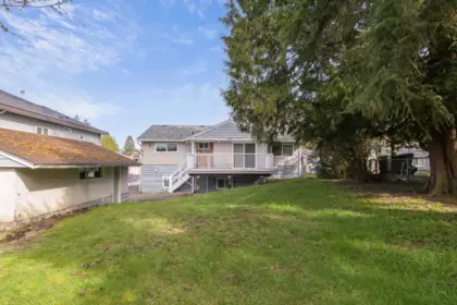 Swimming Pool Photo of 14028 102 Avenue, Surrey, BC