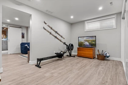 Garage Interior Photo of 5866 Garrison Boulevard, Chilliwack, BC