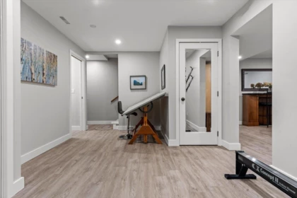 Staircase Photo of 5866 Garrison Boulevard, Chilliwack, BC