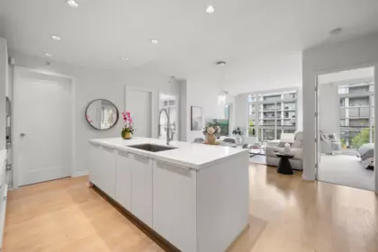 302 1625 Manitoba Street, Vancouver, BC, Vancouver — Apartment/Condo for sale
