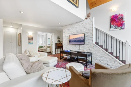 Breakfast Nook Photo of 7467 Dogwood Street, Pemberton, BC