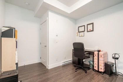 Basement Recreation Room Photo of 301 9983 E Barnston Drive, Surrey, BC