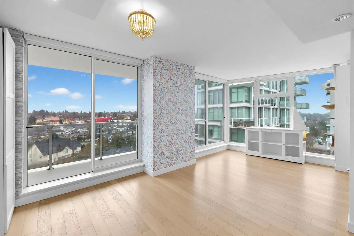 Family Room Photo of 1510 2220 Kingsway, Vancouver, BC