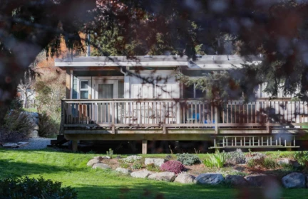 1035 Rosamund Road, Gibsons, BC, Gibsons — Single Family Residence for sale