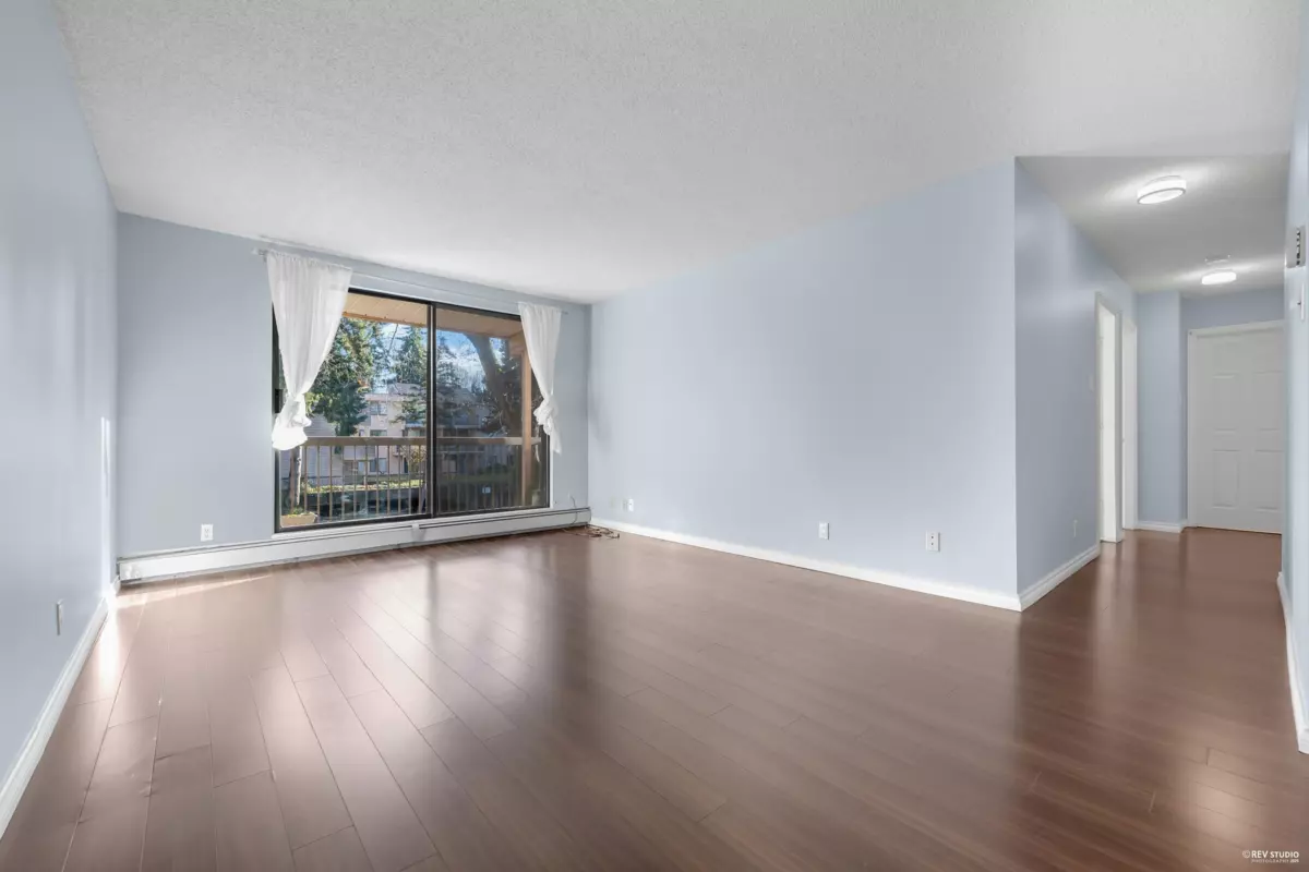 Family Room Photo of 220 8411 Ackroyd Road, Richmond, BC
