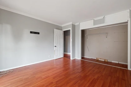 Hallway Photo of 9517 Stanley Street, Chilliwack, BC