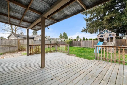Hot Tub / Spa Photo of 9517 Stanley Street, Chilliwack, BC