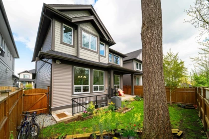 Garden / Landscaping Photo of 20530 77a Avenue, Langley, BC