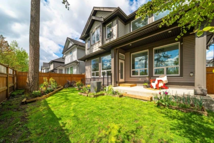 Outdoor Deck Photo of 20530 77a Avenue, Langley, BC
