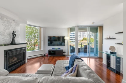 Primary Bedroom Photo of 302 168 Chadwick Court, North Vancouver, BC