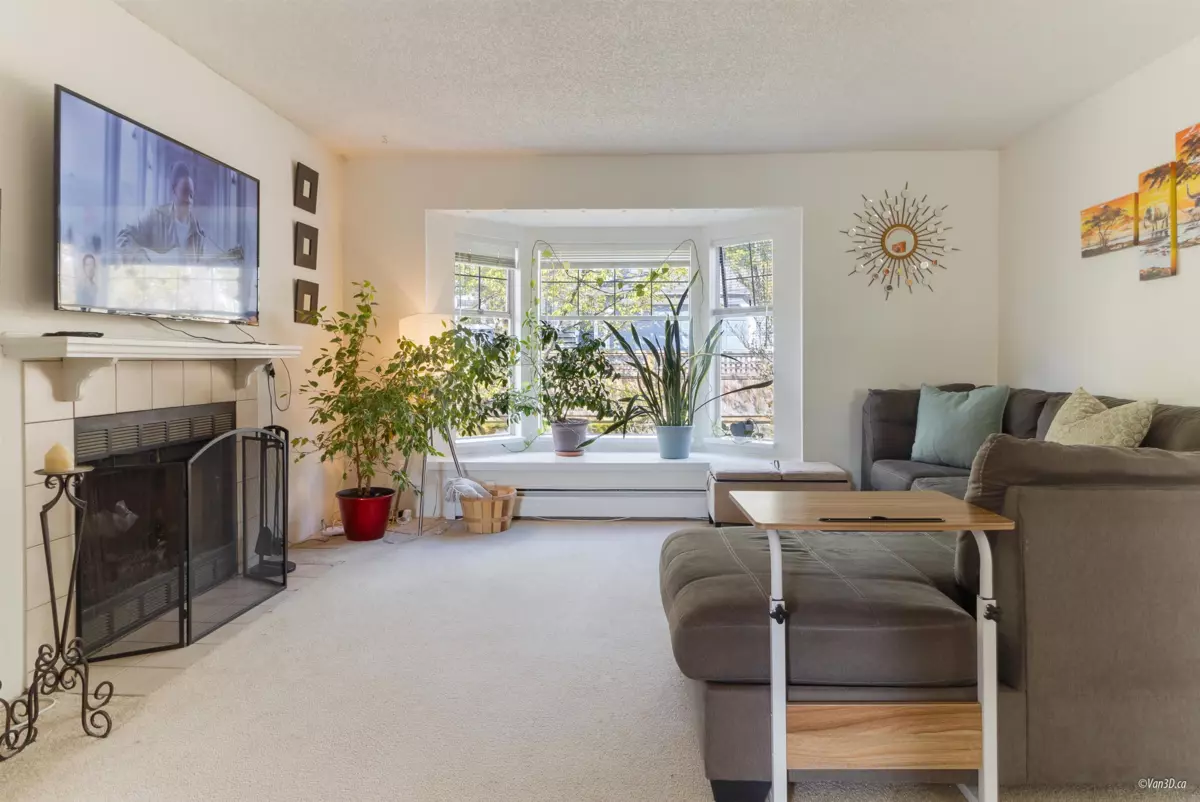 Living Room Photo of 12 1140 Falcon Drive, Coquitlam, BC