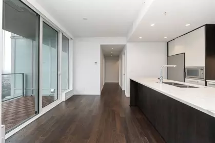 4601 567 Clarke Road, Coquitlam, BC, Coquitlam — Apartment/Condo for sale