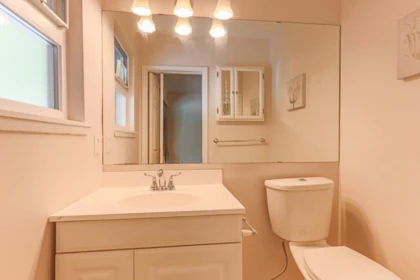 Laundry Room Photo of 1352 E 16th Street, North Vancouver, BC