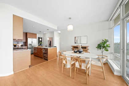 1701 6188 Wilson Avenue, Burnaby, BC, Burnaby — Apartment/Condo for sale