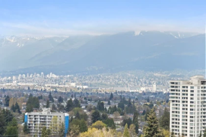 Front Yard Photo of 1701 6188 Wilson Avenue, Burnaby, BC