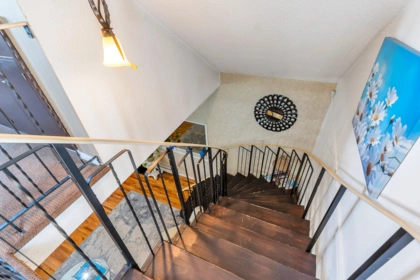 Basement Recreation Room Photo of 34612 2 Street, Abbotsford, BC