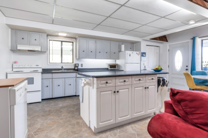 Primary Bedroom Photo of 34612 2 Street, Abbotsford, BC
