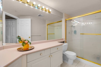 Guest Bathroom Photo of 222 7161 121 Street, Surrey, BC