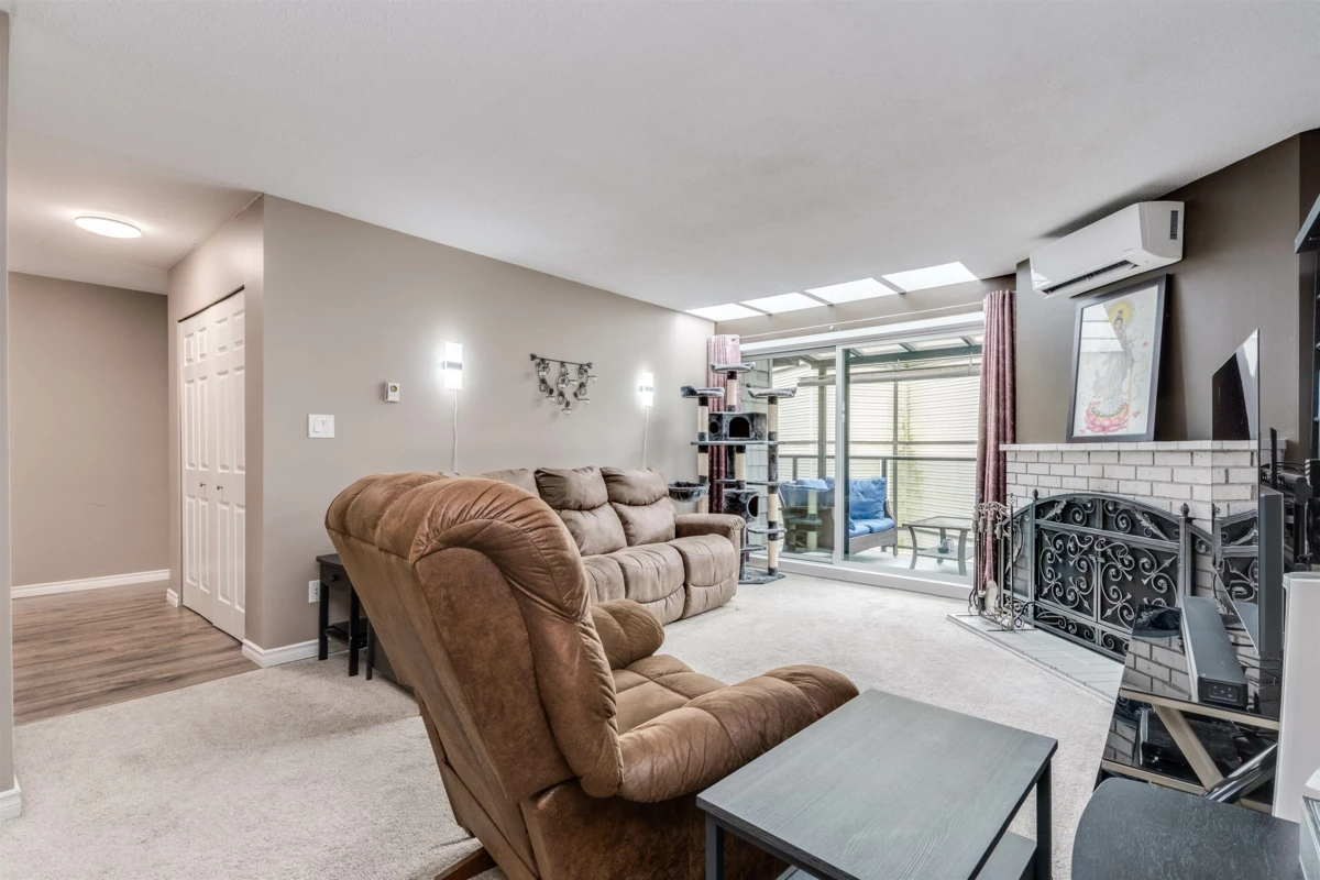 Family Room Photo of 307 32124 Tims Avenue, Abbotsford, BC