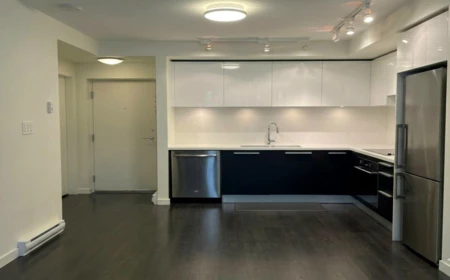 Kitchen Photo of 403 6333 Silver Avenue, Burnaby, BC
