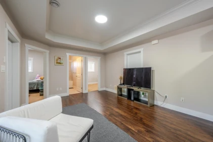 Basement Recreation Room Photo of 3423 Hazelwood Place, Abbotsford, BC