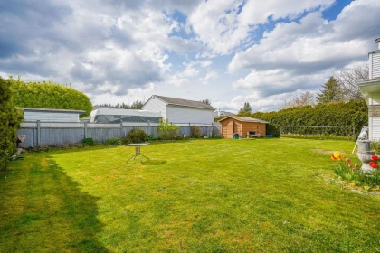 Garden / Landscaping Photo of 3329 197 Street, Langley, BC