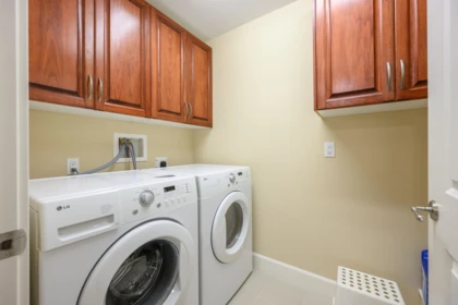 Hot Tub / Spa Photo of 2420 Halston Court, West Vancouver, BC
