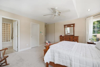 Basement Recreation Room Photo of 9899 181 Street, Surrey, BC