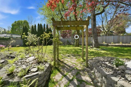 Outdoor Kitchen Photo of 9899 181 Street, Surrey, BC