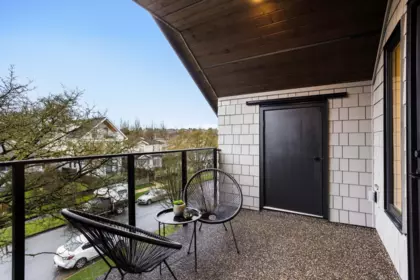 Backyard Photo of 1 3275 Graveley Street, Vancouver, BC