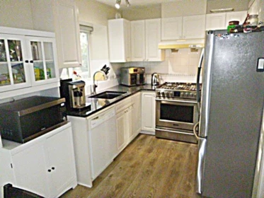 Guest Bathroom Photo of 17 22800 Windsor Court, Richmond, BC