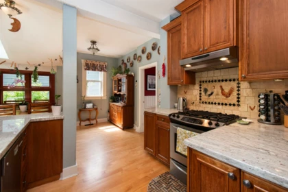 Bedroom 4 Photo of 1560 Macgowan Avenue, North Vancouver, BC