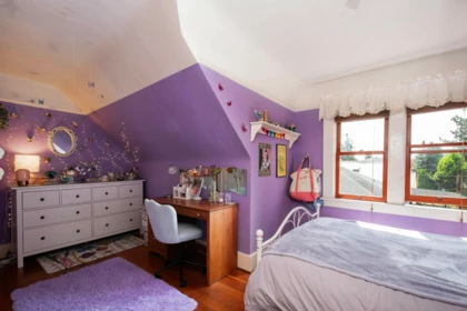 Hallway Photo of 1560 Macgowan Avenue, North Vancouver, BC