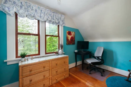 Office / Den Photo of 1560 Macgowan Avenue, North Vancouver, BC