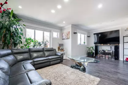 Breakfast Nook Photo of 21528 Donovan Avenue, Maple Ridge, BC