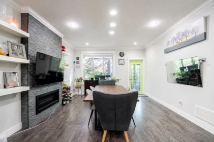 Kitchen Island Photo of 21528 Donovan Avenue, Maple Ridge, BC