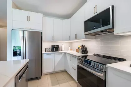Kitchen Island Photo of 318 2477 Kelly Avenue, Port Coquitlam, BC