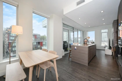 Kitchen Island Photo of 807 3438 Sawmill Crescent, Vancouver, BC