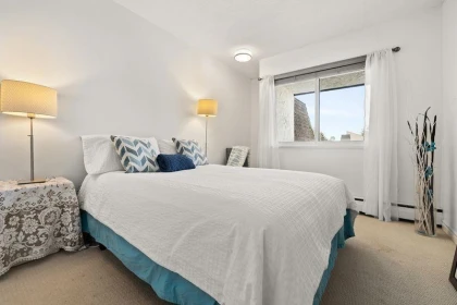 Bedroom 2 Photo of 309 1444 Martin Street, White Rock, BC