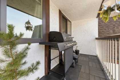 Mudroom Photo of 309 1444 Martin Street, White Rock, BC