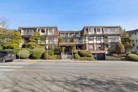 309 1444 Martin Street, White Rock, BC