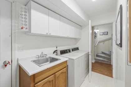 Office / Den Photo of 1987 144 Street, Surrey, BC