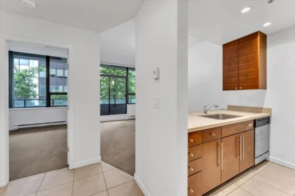 313 1010 Howe Street, Vancouver, BC, Vancouver — Apartment/Condo for sale