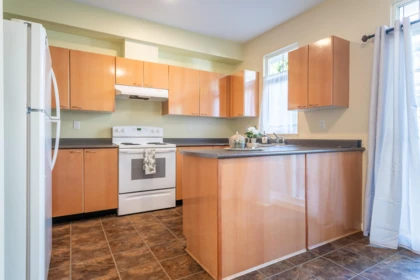Guest Bathroom Photo of 17 15068 58 Avenue, Surrey, BC