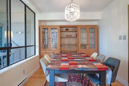 Kitchen Island Photo of 601 738 Broughton Street, Vancouver, BC