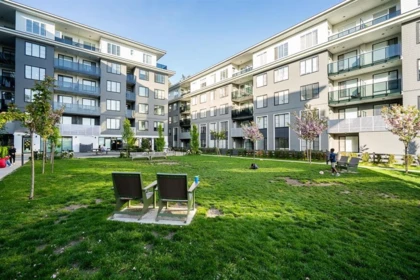 Outdoor Deck Photo of 206 15815 85 Avenue, Surrey, BC