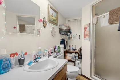 Hot Tub / Spa Photo of 3963 - 3965 Gilpin Street, Burnaby, BC